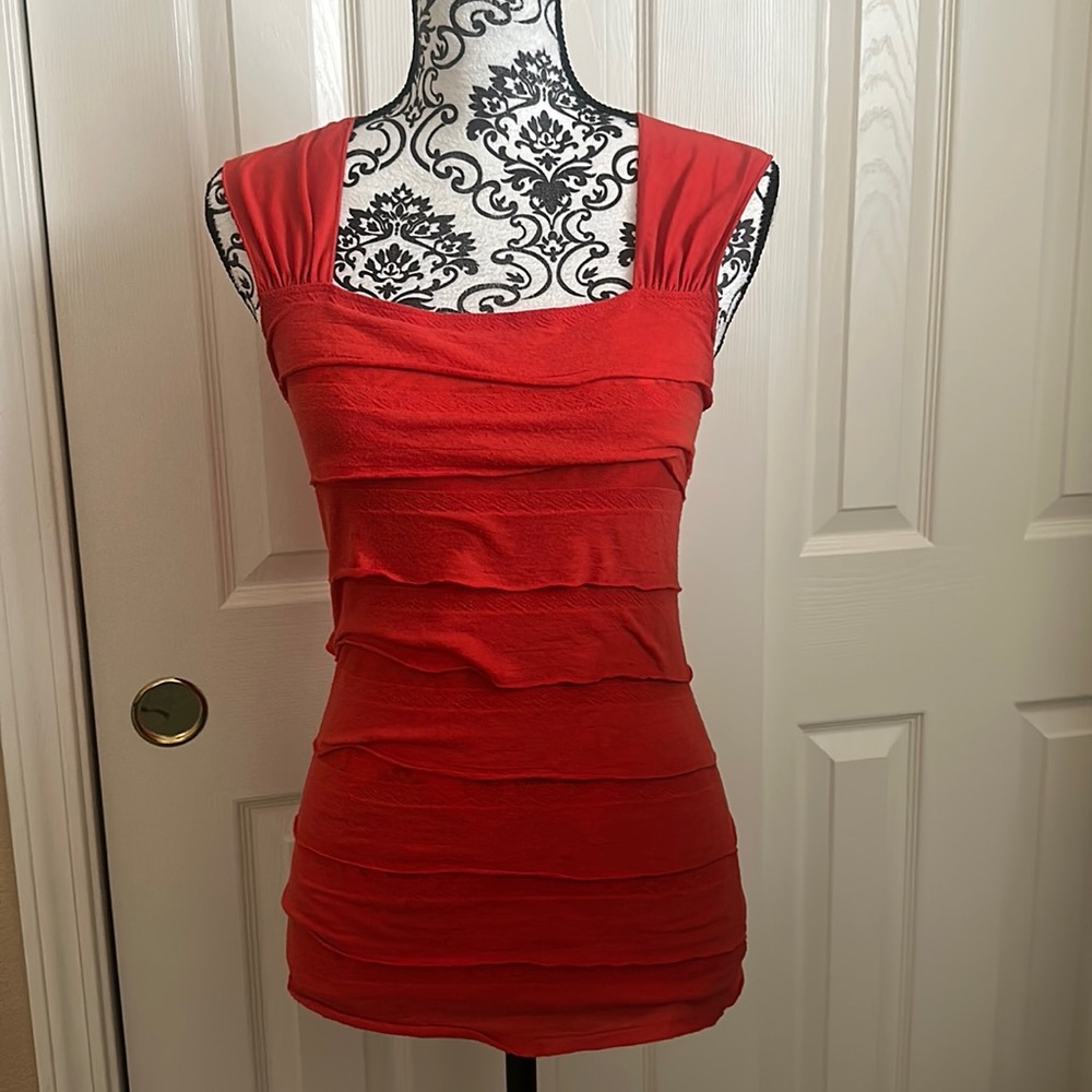 Size small tank with layered look
